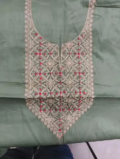 [As07] Anushka-07 ( Neck ke design pending hai )